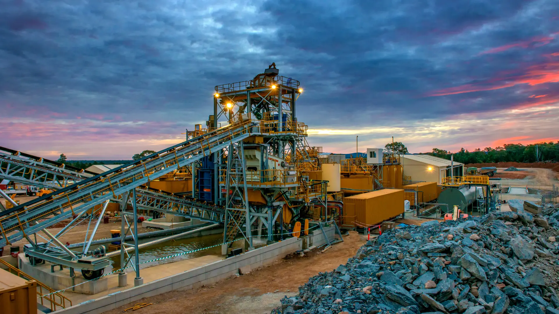 Permisos de trabajo en minería: por qué fallan en terreno y cómo digitalizarlos correctamente